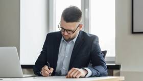 Как ИП оплатить физическому лицу: законные способы в Инсити